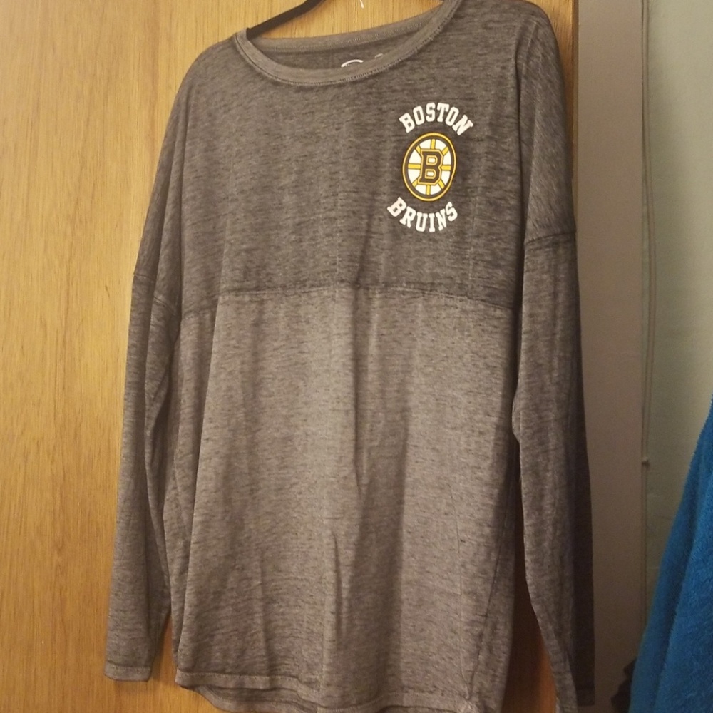 Bruins long sleeve shirt